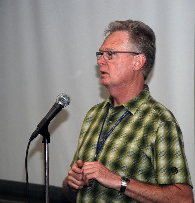 DSC_7891a.jpg - Saturday afternoon, Wayne makes a few announcments before introducing the speakers.