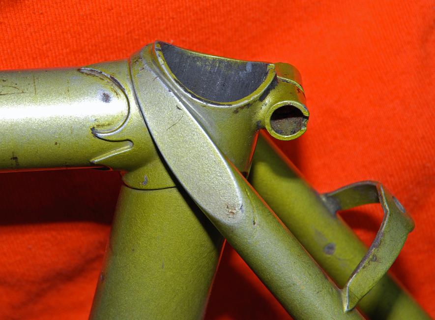 DSC_8006a.jpg - Johnny Berry seat cluster.