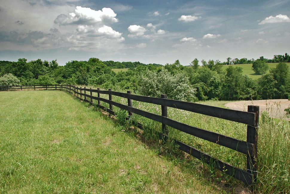 DSC_8042a.jpg - Beautiful country, and a beautiful weekend.  Sorry to have to leave so soon.