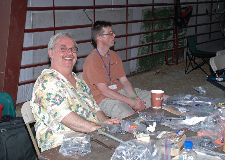 DSC_8047a.jpg - Tom Sanders and Ed Granger.