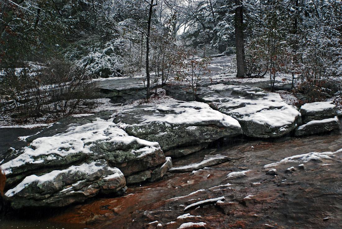 BH10_02_2309a.jpg - Snow at Flat Rock Park